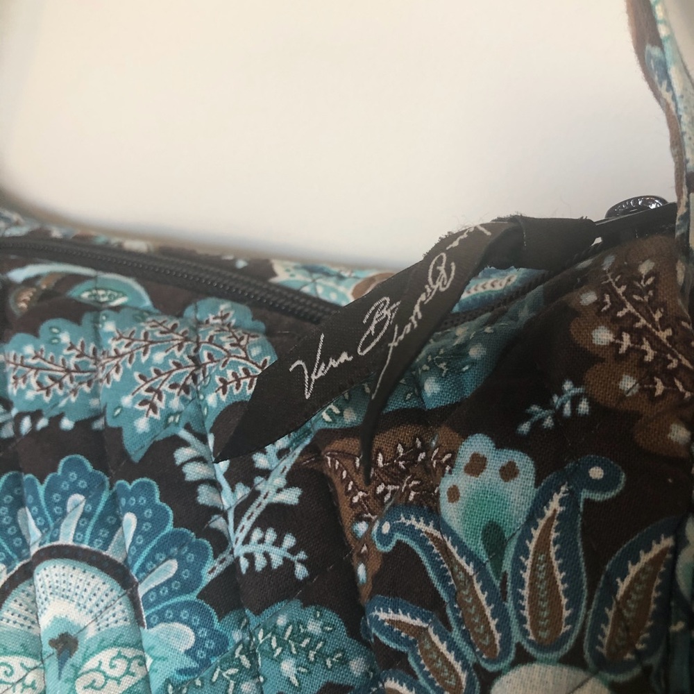 🌔Vera Bradley retired print brown blue purse